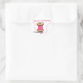 Nähen phantastische Nadel und Baumwolle Runder Aufkleber (Tasche)