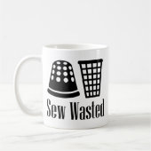 Nähen und Trinken von Sägeabfällen Kaffeetasse (Links)