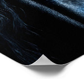 naher Aufdruck eines schwarzen Pferdes mit blauen  Poster (Ecke)