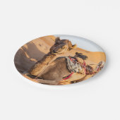 Naher Aufstieg auf Camel in der Oman-Wüste Pappteller (Schrägansicht)