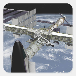 Naher Blick auf das angedockte Shuttle Quadratischer Aufkleber