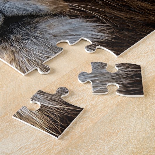 Naher Löwe, erwachsener Mann Puzzle (Seite)