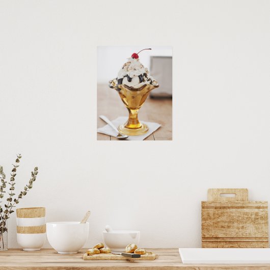 Naher Sundaarm mit Kirsche oben Poster (Küche)