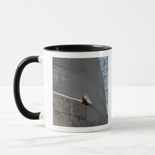 Naher Weltraumbahnhof Tasse (Links)
