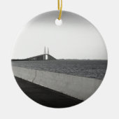 Nähern des Skyway Keramikornament (Vorne)