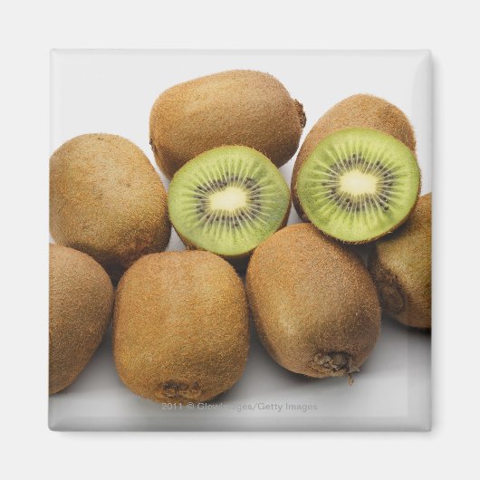 Nahes Anziehen von Kiwi-Früchten Magnet (Vorne)