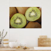 Nahes Anziehen von Kiwi-Früchten Poster (Küche)