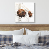 Nahes Aufkommen weiblicher Säugetierdrüsen Leinwanddruck (Insitu (Schlafzimmer))