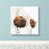 Nahes Aufkommen weiblicher Säugetierdrüsen Leinwanddruck (Insitu (Holzboden))