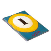Nahes Bild der Nummer-1-Pool-Ball Notizblock (Rechte Seite)