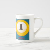 Nahes Bild der Nummer 1-Pool-Ball Porzellantasse (Rechts)