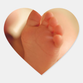 Nahes Foto der Babyfüße Herz-Aufkleber