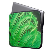 Nahes Foto einer Farnfront Laptopschutzhülle (Vorderseite Links)