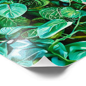 Nahes Frauenportrait mit üppiger Vegetation Fotodruck (Ecke)