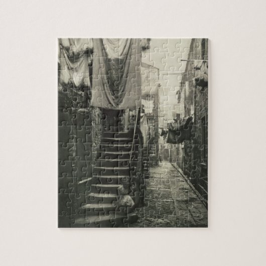 Nahes Nr. 193, 17-27 Hautpstraße, Glasgow, von 'O Puzzle (Vertikal)