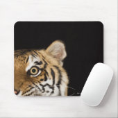 Nahes Ohr des zerreißenden Tigers Mousepad (Mit Mouse)