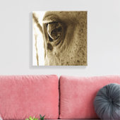 Nahes Sepia-Bild eines Grausehauges Leinwanddruck (Insitu (Wohnzimmer))