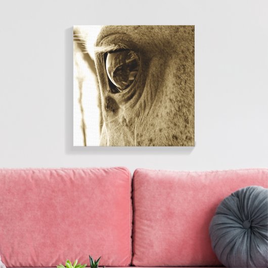 Nahes Sepia-Bild eines Grausehauges Leinwanddruck (Insitu (Wohnzimmer))