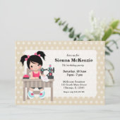 Nähmädchen Einladung (Stehend Vorderseite)