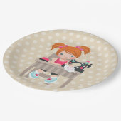 Nähmädchen Pappteller (Schrägansicht)