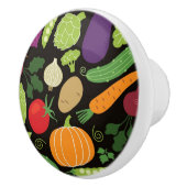 Nahrung auf einem schwarzen Hintergrund Keramikknauf (Rechts)