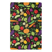 Nahrung auf einem schwarzen Hintergrund Mini Klemmbrett (Rückseite)