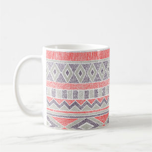 Nahtlos gestreiftes ethnisches Muster. Tribal und Kaffeetasse