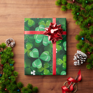 Nahtlos mit grünem Klee Geschenkpapier