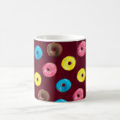 Nahtlose Aquarellmuster mit Donuts auf Ruby Kaffeetasse (Mittel)