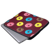 Nahtlose Aquarellmuster mit Donuts auf Ruby Laptopschutzhülle (Vorne Knopf)