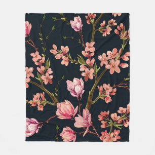 Nahtlose Blumenmuster mit handgezeichnetem Hinterg Fleecedecke