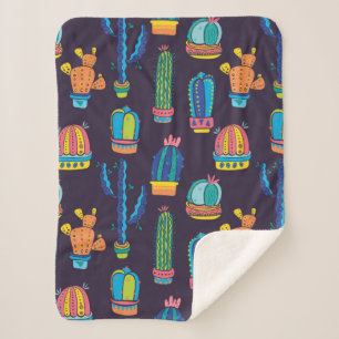 Nahtlose Blumenmuster mit niedlichen Kakteen Sherpadecke