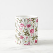 Nahtlose Blumenmuster mit Rose und Schmetterling Kaffeetasse (Mittel)