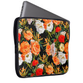 Nahtlose Blumenmuster. Rose und Lisianthus auf Laptopschutzhülle (Vorne Rechts)