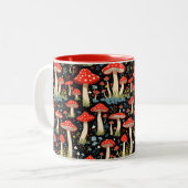 Nahtlose Cocktecore-Mushroom-Blume Zweifarbige Tasse (Vorderseite Links)