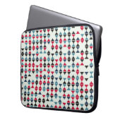 Nahtlose geometrische Mustergestaltung zur Illustr Laptopschutzhülle (Vorderseite Links)