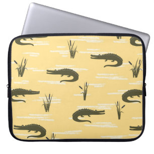Nahtlose Krokodile Muster. Vintager gelber Rückgra Laptopschutzhülle