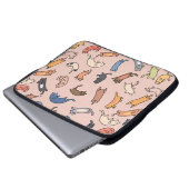 Nahtlose Musterdoodle-Katzen, Abbildung Laptopschutzhülle (Vorne Knopf)
