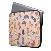 Nahtlose Musterdoodle-Katzen, Abbildung Laptopschutzhülle (Vorderseite Links)