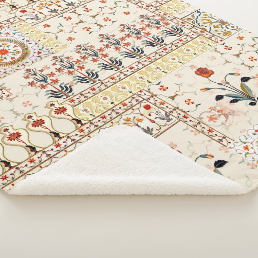Nahtlose schöne Mughal-Blüte mit ethnischer Paisle Sherpadecke (3/4)