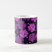 Nahtlose violette Blume. Wasserfarbe Kaffeetasse (Mittel)