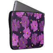 Nahtlose violette Blume. Wasserfarbe Laptopschutzhülle (Vorne Rechts)