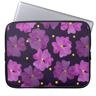 Nahtlose violette Blume. Wasserfarbe Laptopschutzhülle
