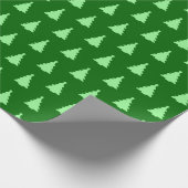 Nahtlose Weihnachtsbaum auf grünem Umschlagpapier Geschenkpapier (Ecke)