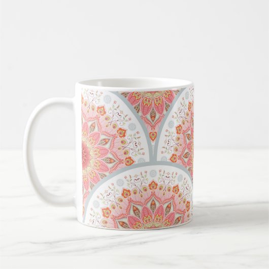 Nahtloser Hintergrund mit rundem Dekor. Orienta Kaffeetasse (Links)