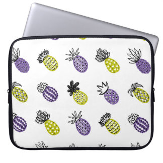 Nahtloses Ananas-Muster Laptopschutzhülle
