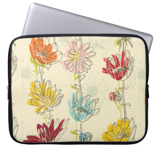 Nahtloses Blumenmuster mit handgezeichnet Blume Laptopschutzhülle