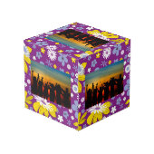 Nahtloses Blumenmuster Würfel (Rückseite Schrägansicht)