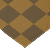 Nahtloses dunkles und hellbraunes Karomuster Tischdecke (Schrägansicht)