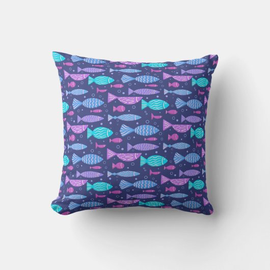 Nahtloses, flaches Muster mit Doodle-Fischen Kissen (Vorderseite)